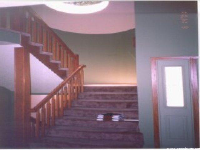 8942 Cobblecrest Ln, Sandy, UT 84093 — photo 5