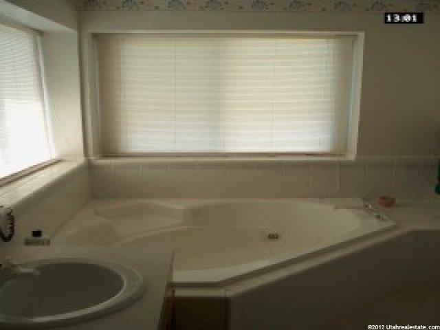 1160 Shadowridge Dr, Kaysville, UT 84037 — photo 7