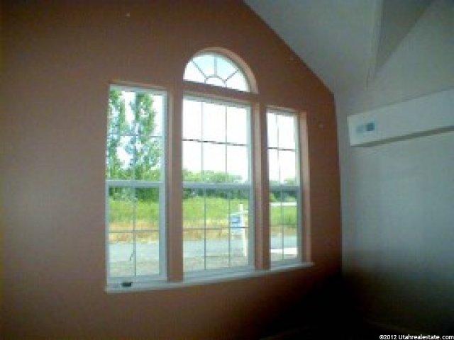 688 W 720 S, Logan, UT 84321 — photo 2