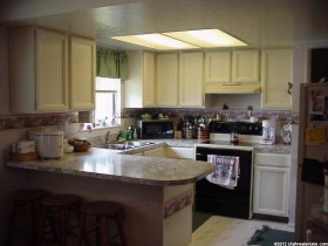 1947 N 630 W, Clinton, UT 84015 — photo 5