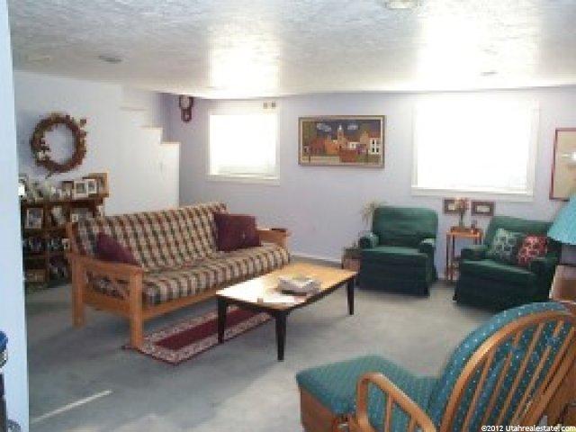 1259 Mockingbird Ln, Sandy, UT 84094 — photo 2