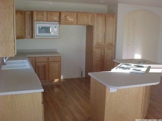 569 W 1400 N, West Bountiful, UT 84087 — photo 4