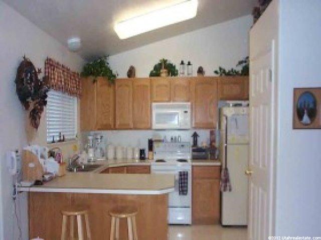 1547 N 2275 W, Clinton, UT 84015 — photo 2