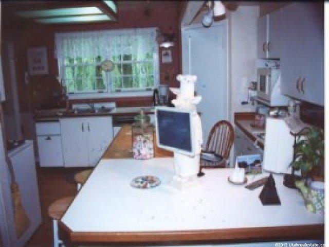 4409 S 2300 E, Holladay, UT 84124 — photo 2