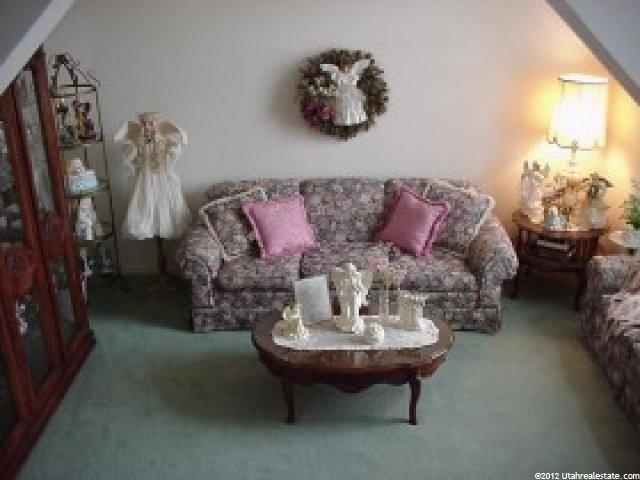 2202 E 3250 N, Layton, UT 84040 — photo 6