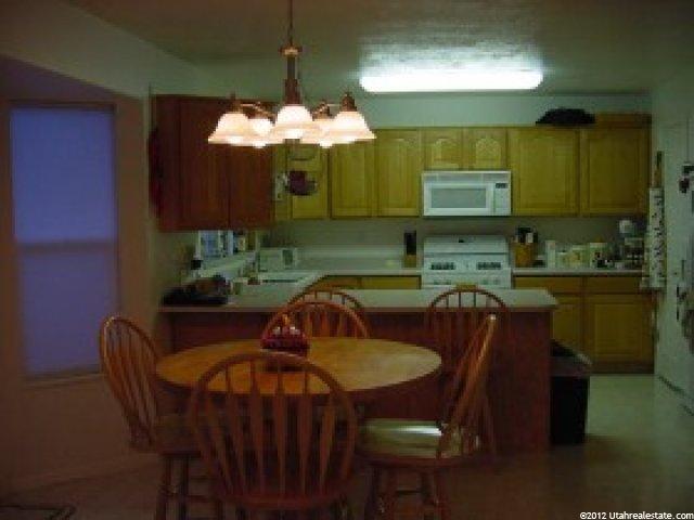 36 E 1770 N, Layton, UT 84041 — photo 3