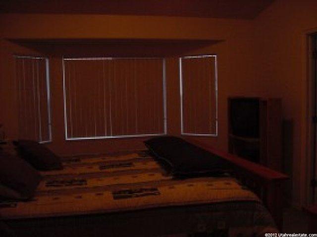 36 E 1770 N, Layton, UT 84041 — photo 8