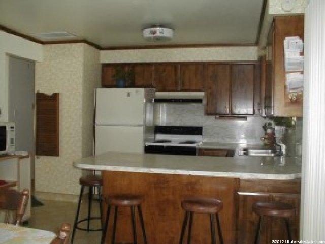 756 W 2075 S, Woods Cross, UT 84087 — photo 2