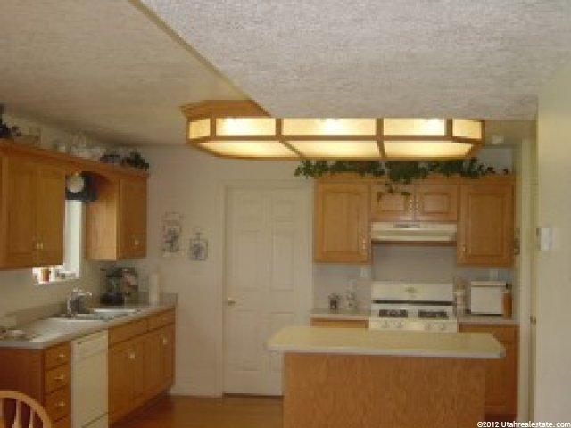 6052 N 2400 W, Amalga, UT 84335 — photo 7