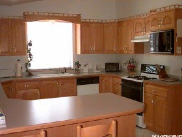225 Countryside Cir, Park City, UT 84098 — photo 2