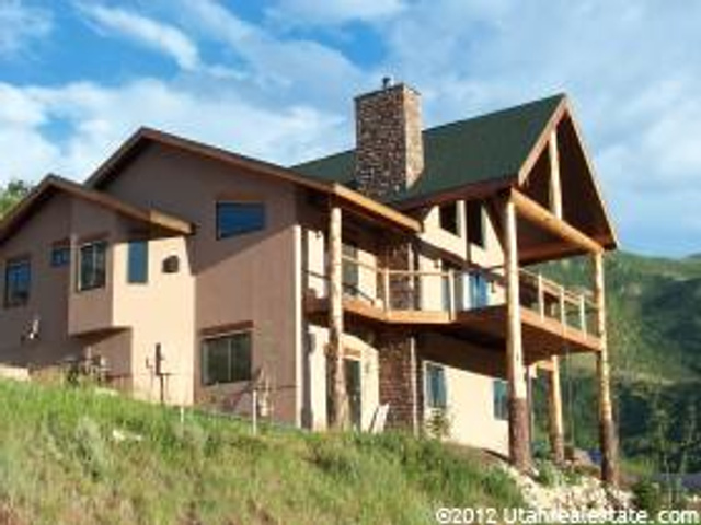 128 Silver Oak Rd, Salt Lake City, UT 84108