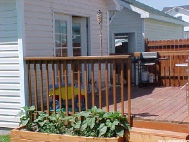2573 W 1675 N, Clinton, UT 84015 — photo 6