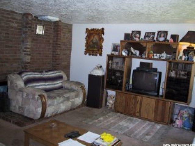 1453 N 400 W, Sunset, UT 84015 — photo 3