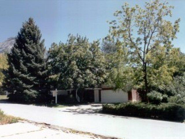 2936 La Joya Dr, Holladay, UT 84117 — photo 3