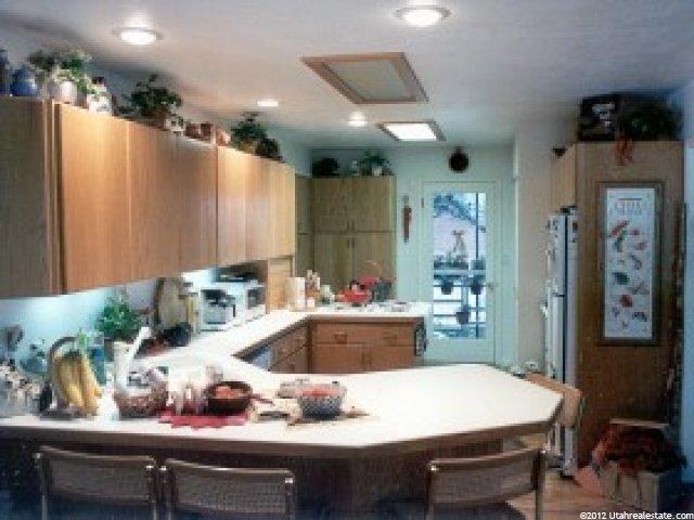 2936 La Joya Dr, Holladay, UT 84117 — photo 6