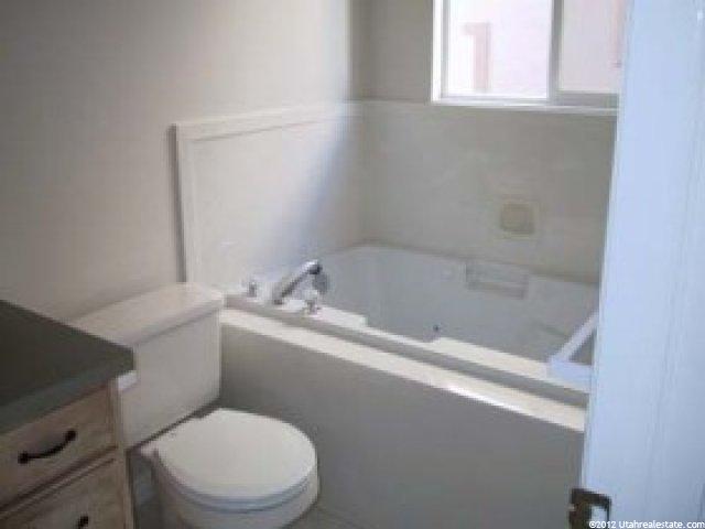 2031 W 2100 S, Syracuse, UT 84075 — photo 7