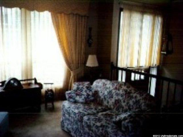 1009 Raymond Rd, Fruit Heights, UT 84037 — photo 3