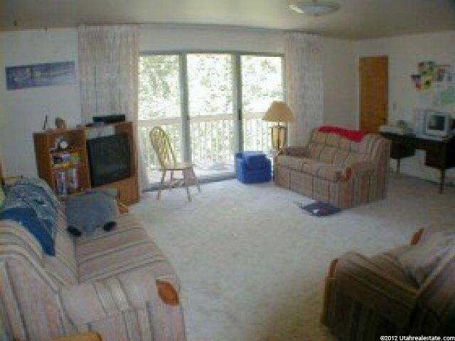655 Park Dr, Hyrum, UT 84319 — photo 8