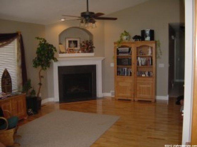 285 Park Meadows Cir, Hyde Park, UT 84318 — photo 3
