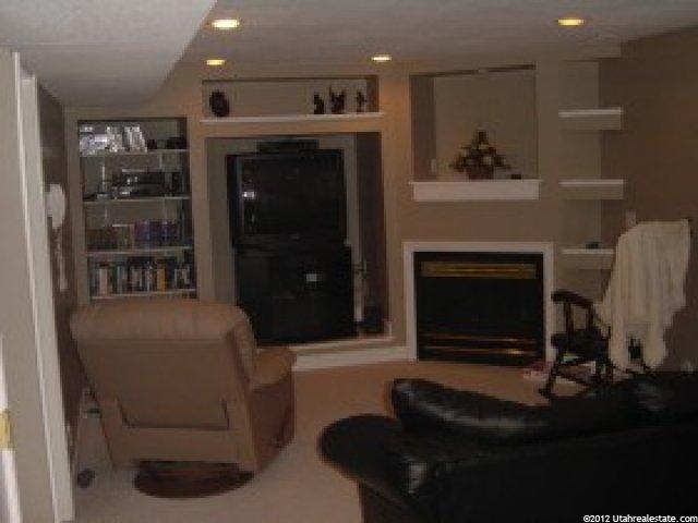 285 Park Meadows Cir, Hyde Park, UT 84318 — photo 4