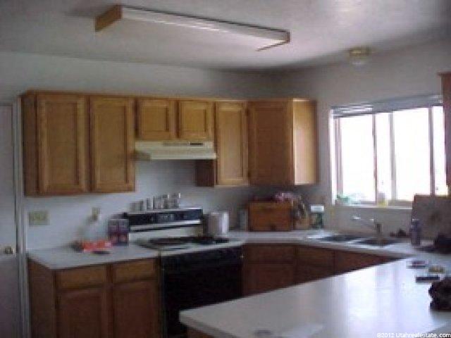 312 Ridgecrest Dr, Hyrum, UT 84319 — photo 3
