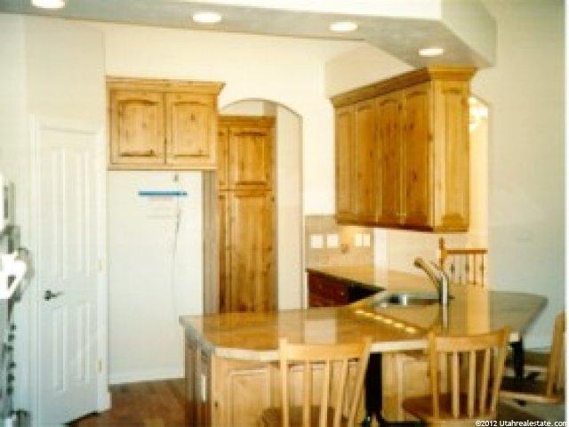 1653 E Prescott Dr, Sandy, UT 84092 — photo 4