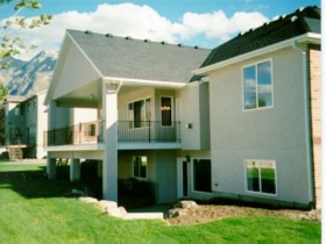 1653 E Prescott Dr, Sandy, UT 84092 — photo 2