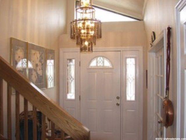 9822 S 300 E, Sandy, UT 84070 — photo 3
