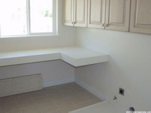 2917 Alvera Dr, Holladay, UT 84117 — photo 8