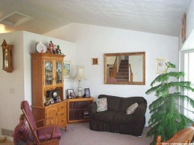 8426 Handcart Cir, Sandy, UT 84070 — photo 2