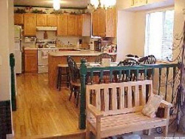 895 E Diana Hls, Sandy, UT 84094 — photo 2