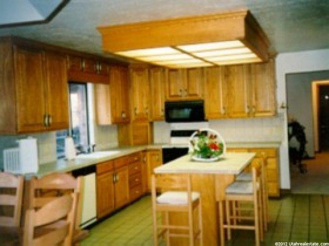 8353 Red River Rd, Sandy, UT 84093 — photo 3