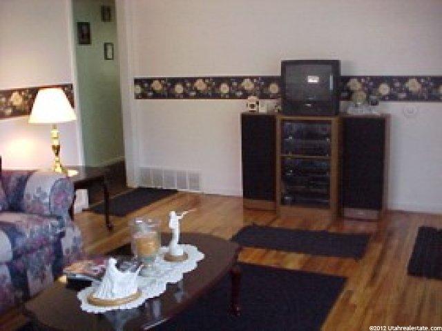 1230 Sheridan Dr, Ogden, UT 84404 — photo 3