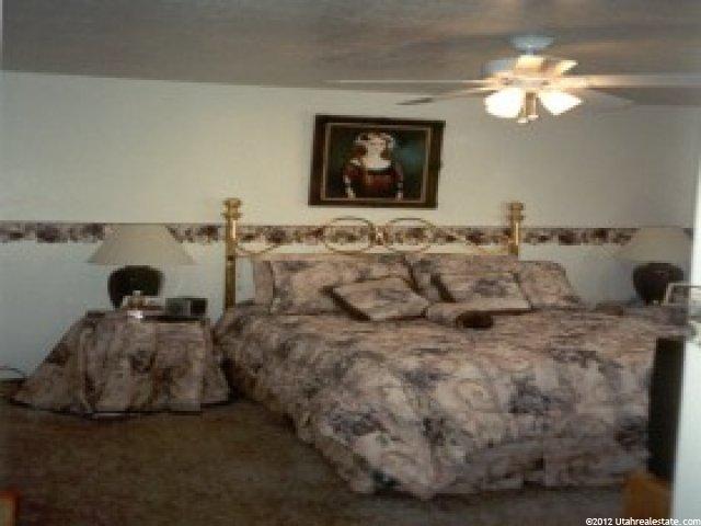 1573 N 2615 W, Clinton, UT 84015 — photo 4