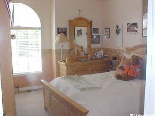 9467 S 2280 E, Sandy, UT 84092 — photo 8