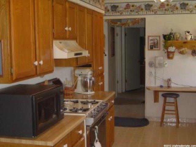127 E 400 S, Richmond, UT 84333 — photo 4