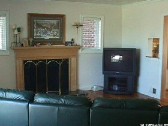542 E 900 N, Bountiful, UT 84010 — photo 4