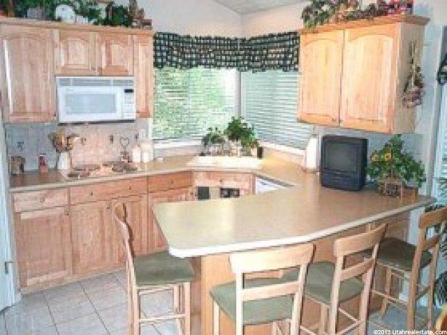 1574 E Waters Ln, Sandy, UT 84093 — photo 3