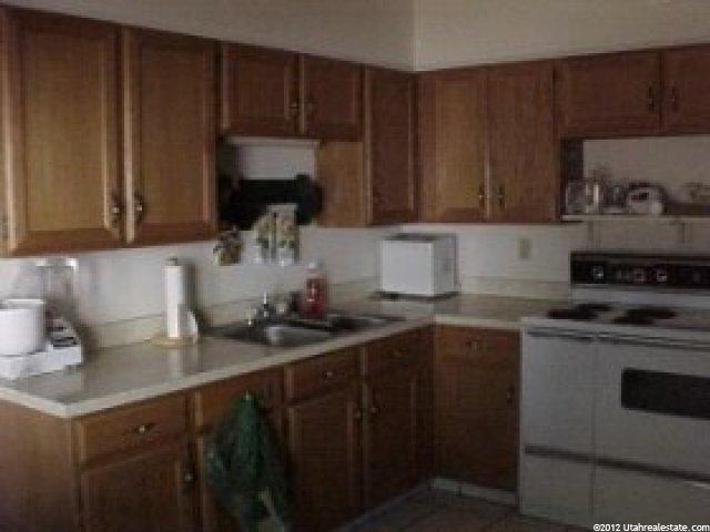 139 W 100 S, Richfield, UT 84701 — photo 2