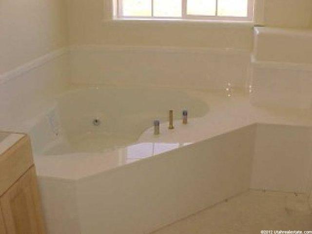 655 E 2200 N, North Logan, UT 84341 — photo 8
