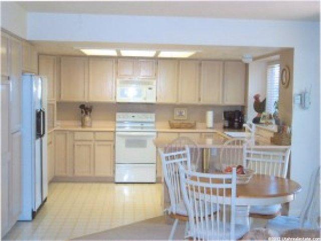 1181 Big Pine Dr, Sandy, UT 84094 — photo 6