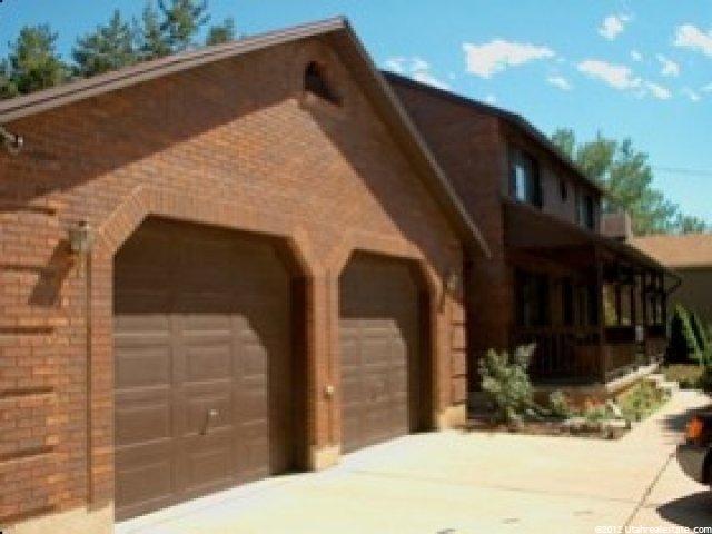 2238 Oakridge Dr, Layton, UT 84040 — photo 2