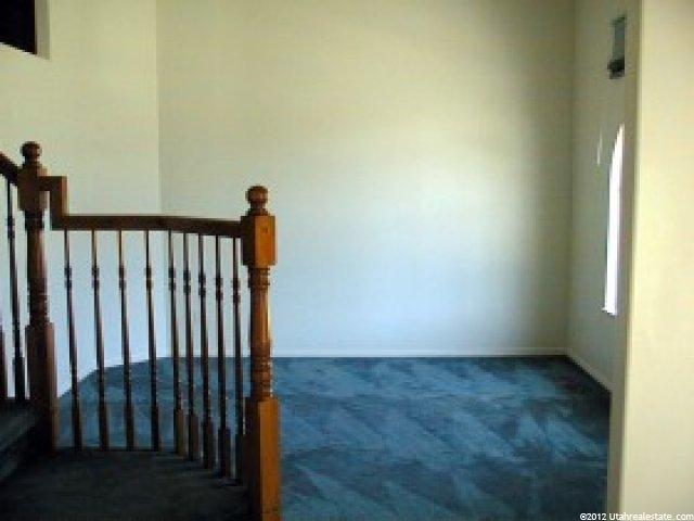 558 Creek View Dr, Murray, UT 84107 — photo 3