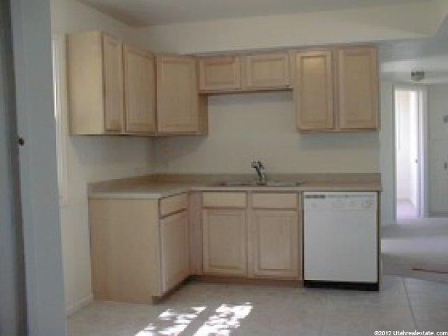214 S 500 E, Kaysville, UT 84037 — photo 3