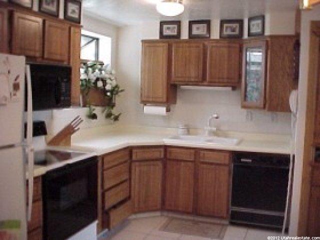 863 Birch St, Clearfield, UT 84015 — photo 4