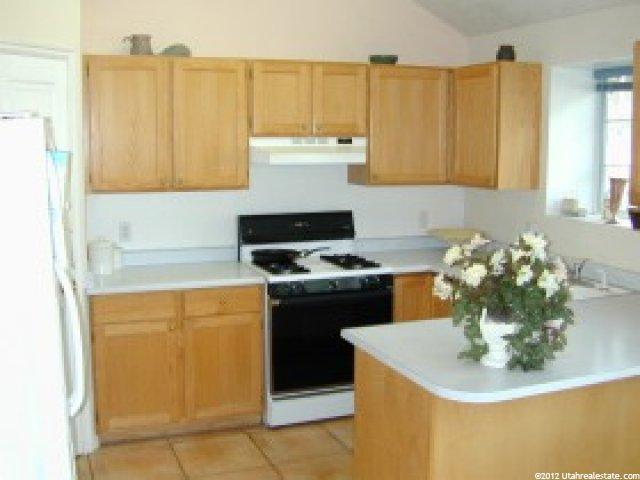 11255 Sandy Ridge Dr, Sandy, UT 84094 — photo 3