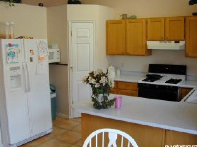 11255 Sandy Ridge Dr, Sandy, UT 84094 — photo 4