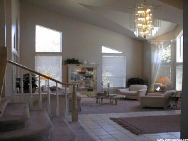 1946 Ridgehill Dr, Bountiful, UT 84010 — photo 2