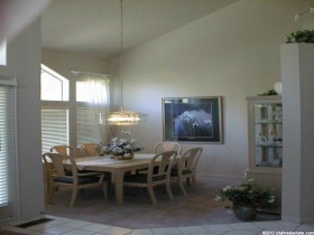 1946 Ridgehill Dr, Bountiful, UT 84010 — photo 3