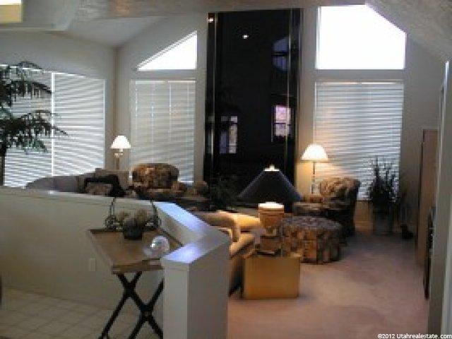 1946 Ridgehill Dr, Bountiful, UT 84010 — photo 4